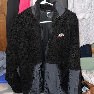MENS Medium Nike zip up